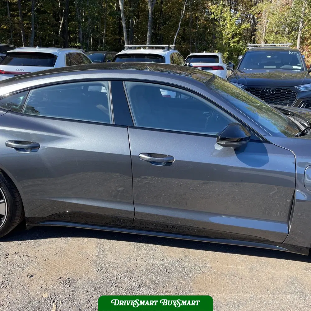 2023 Audi e-tron GT Prestige
