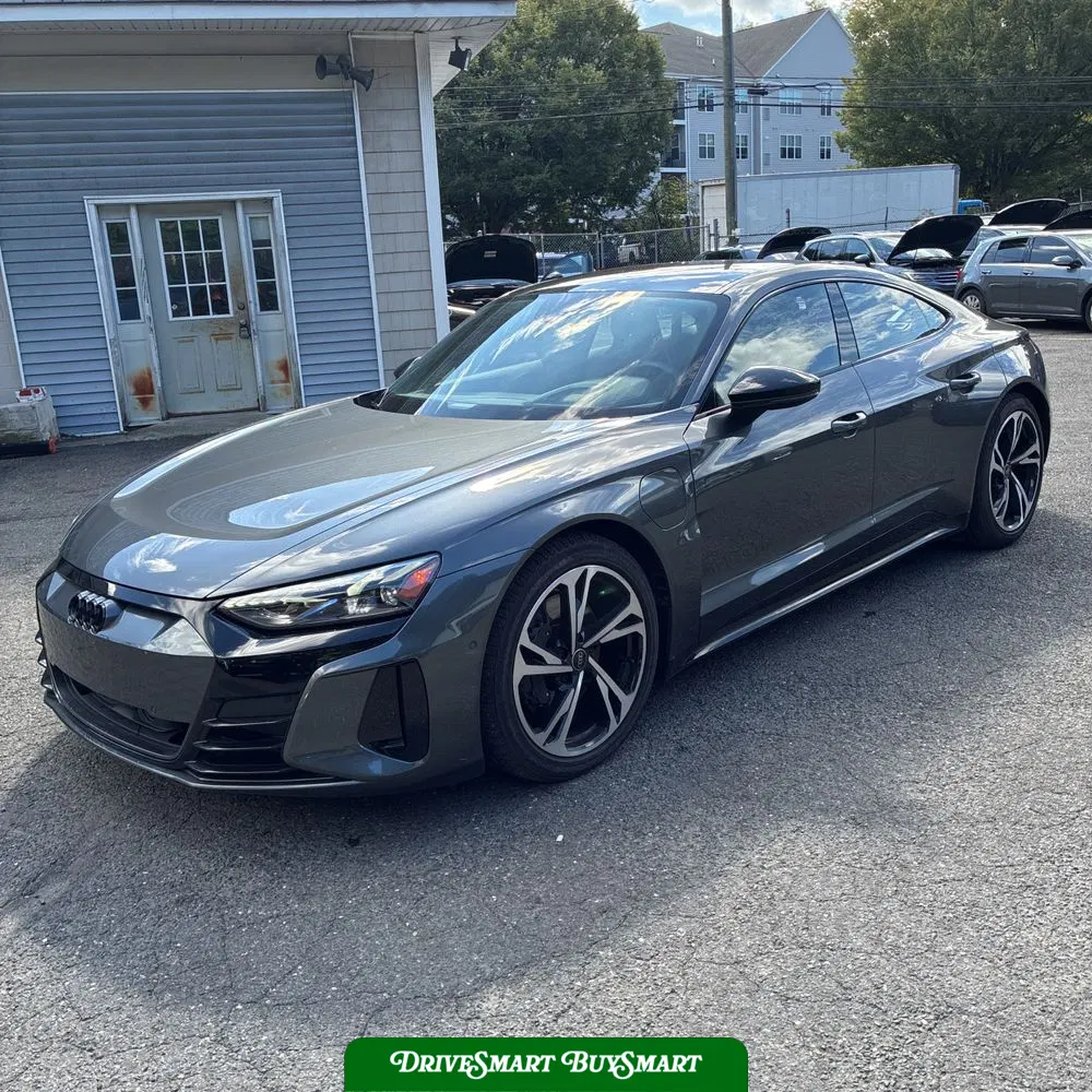 2024 Audi e-tron GT Prestige