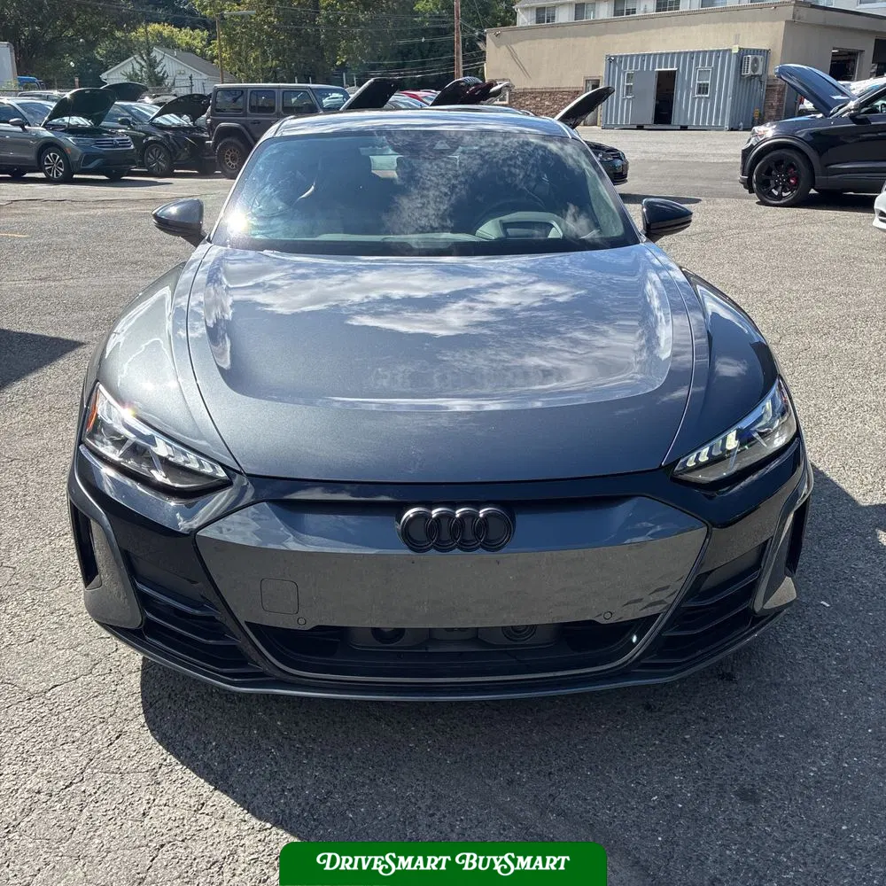 2024 Audi e-tron GT Prestige