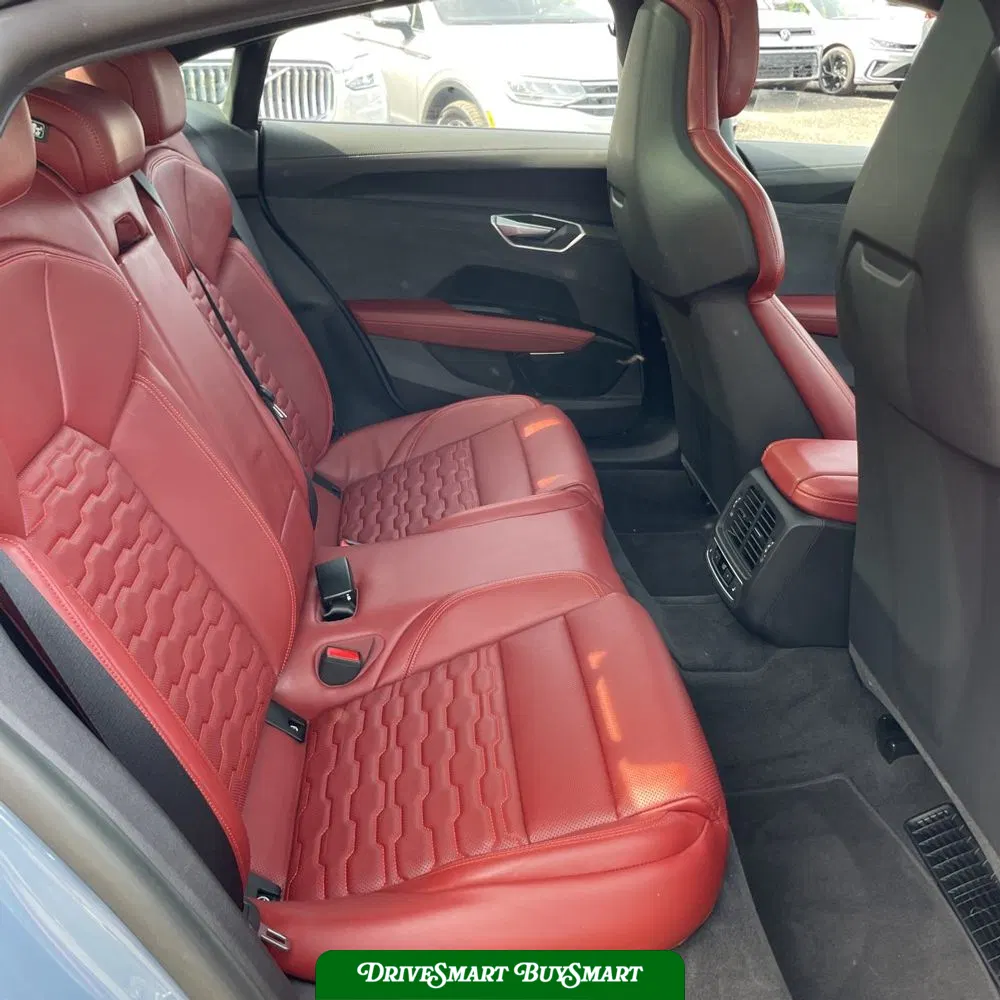 2023 Audi e-tron GT Prestige