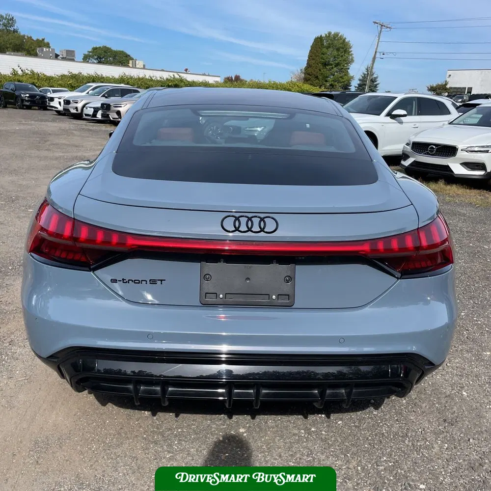2023 Audi e-tron GT Prestige