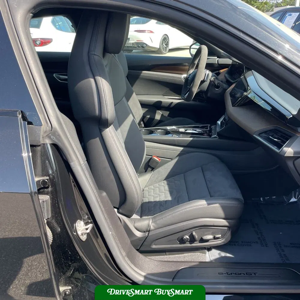 2022 Audi e-tron GT Premium Plus