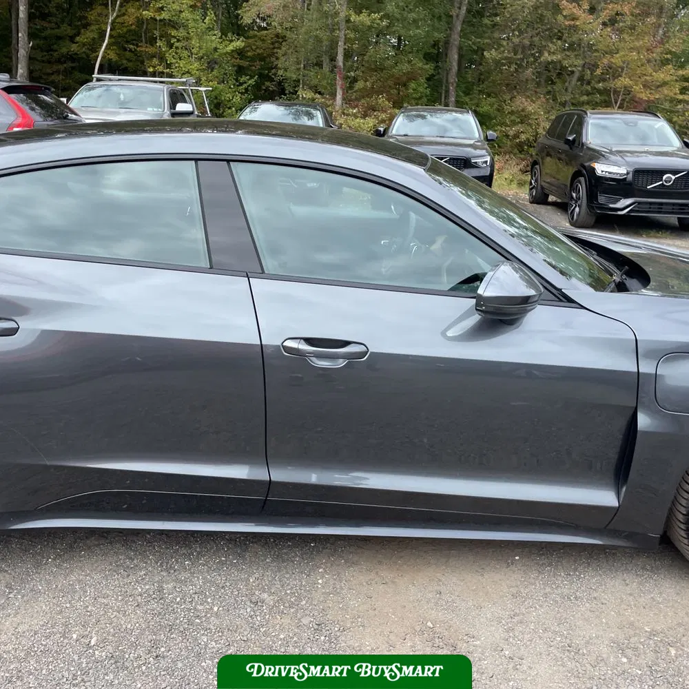 2023 Audi e-tron GT Premium Plus
