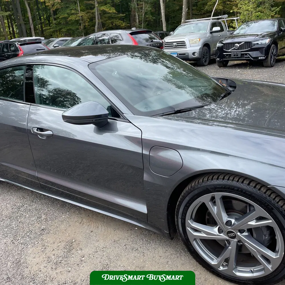 2023 Audi e-tron GT Premium Plus