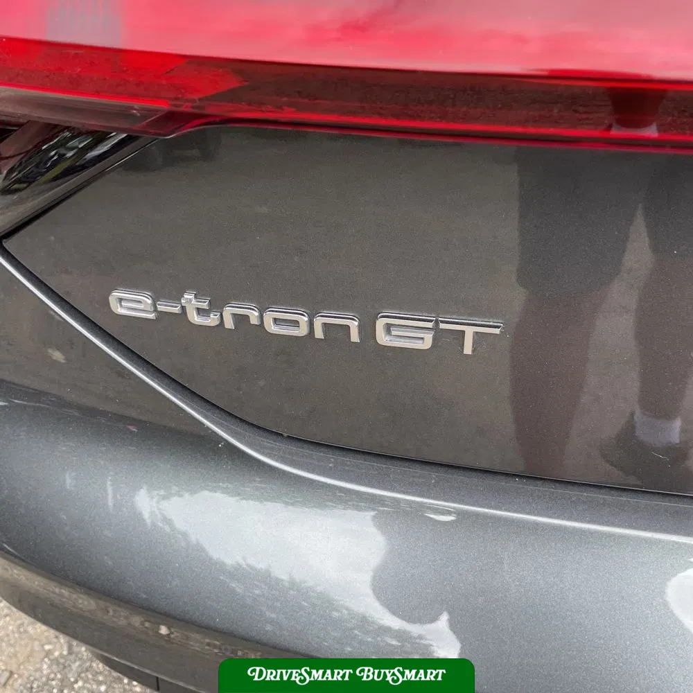 2023 Audi e-tron GT Premium Plus