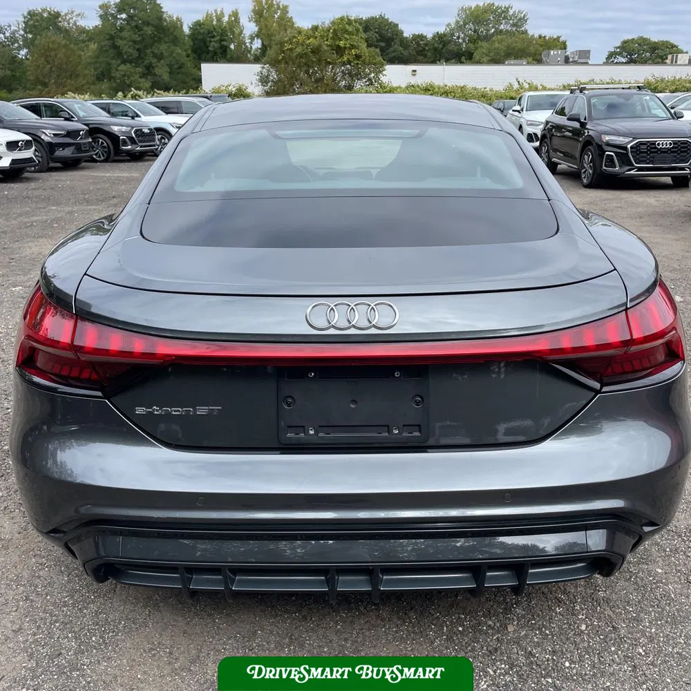 2023 Audi e-tron GT Premium Plus