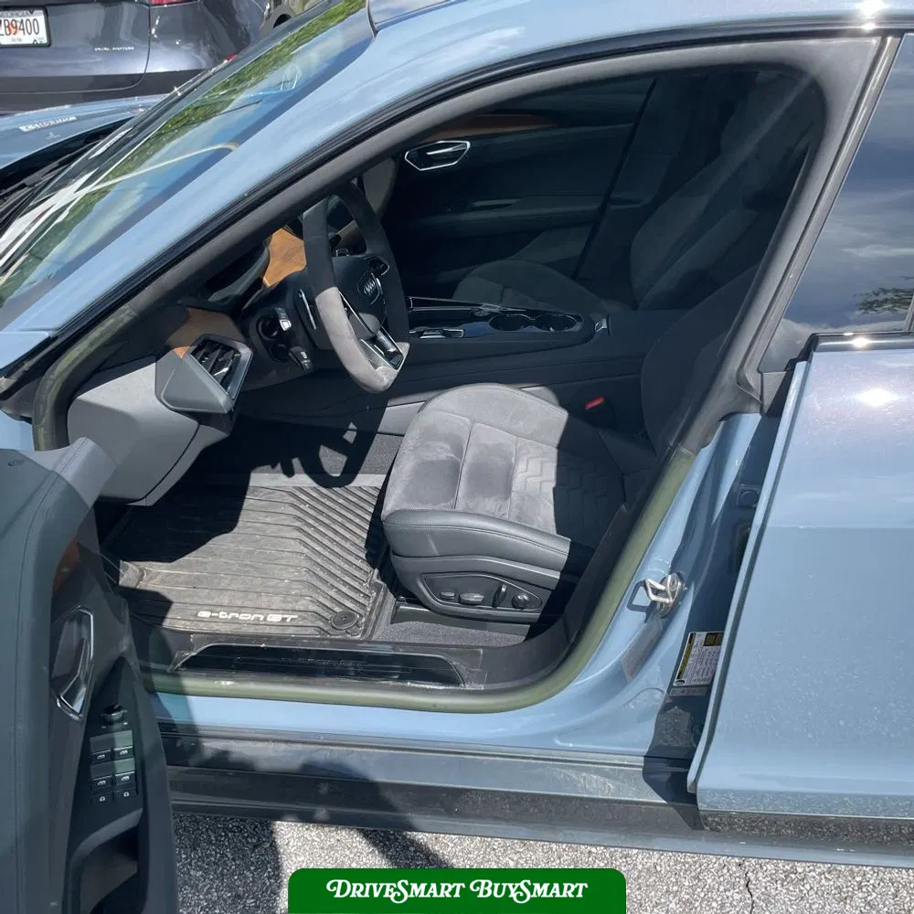 2022 Audi e-tron GT Premium Plus