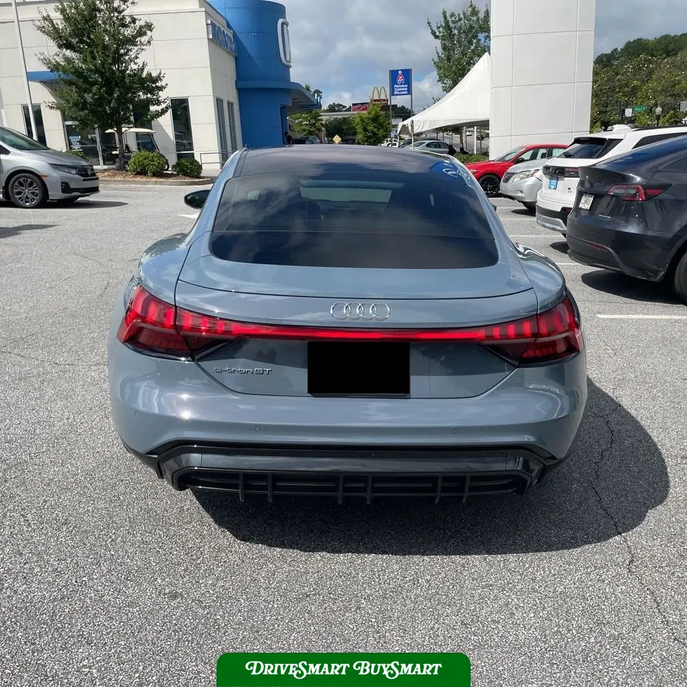 2022 Audi e-tron GT Premium Plus
