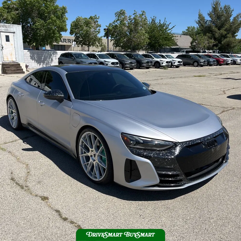 2024 Audi e-tron GT Premium Plus