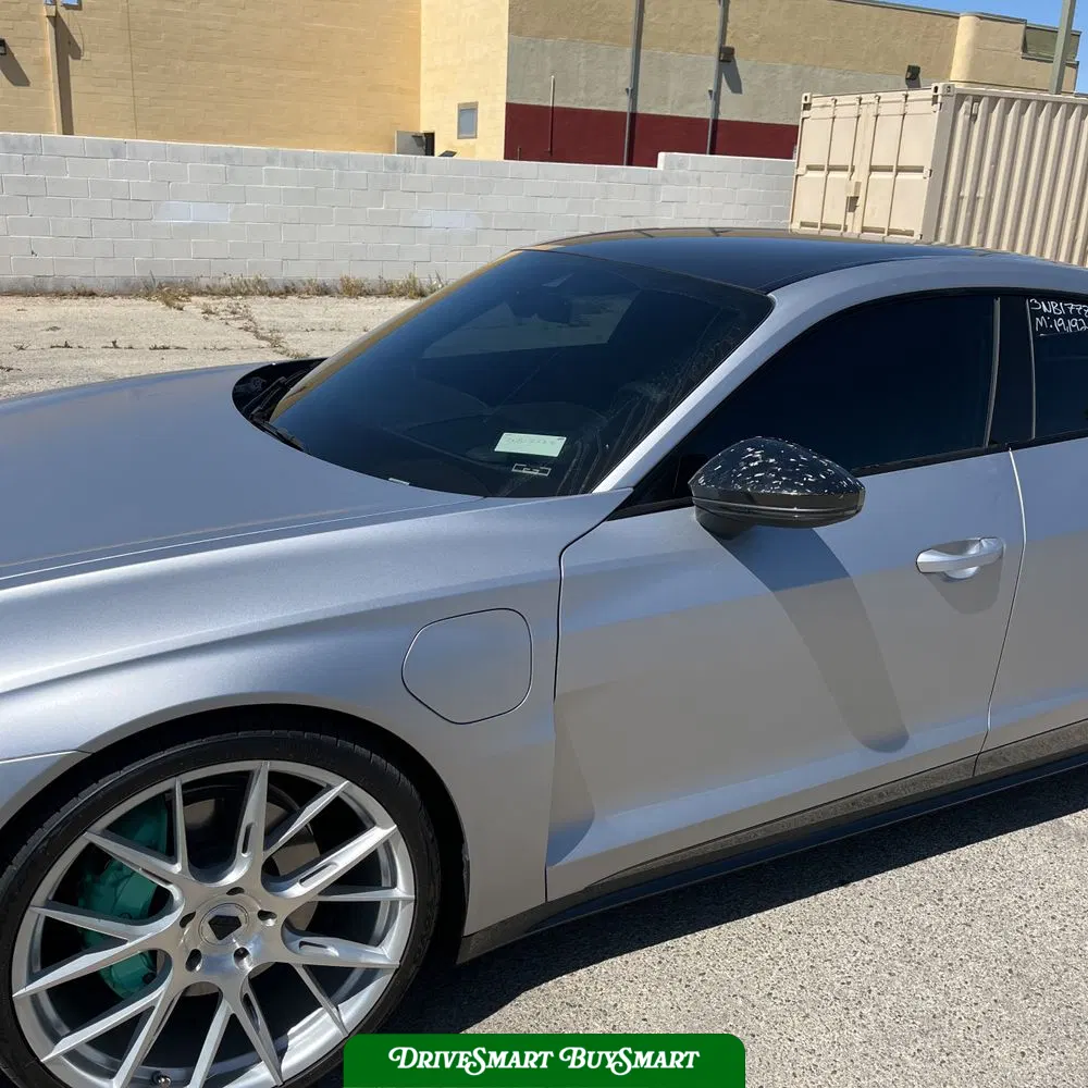 2024 Audi e-tron GT Premium Plus