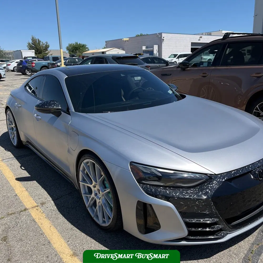2024 Audi e-tron GT Premium Plus