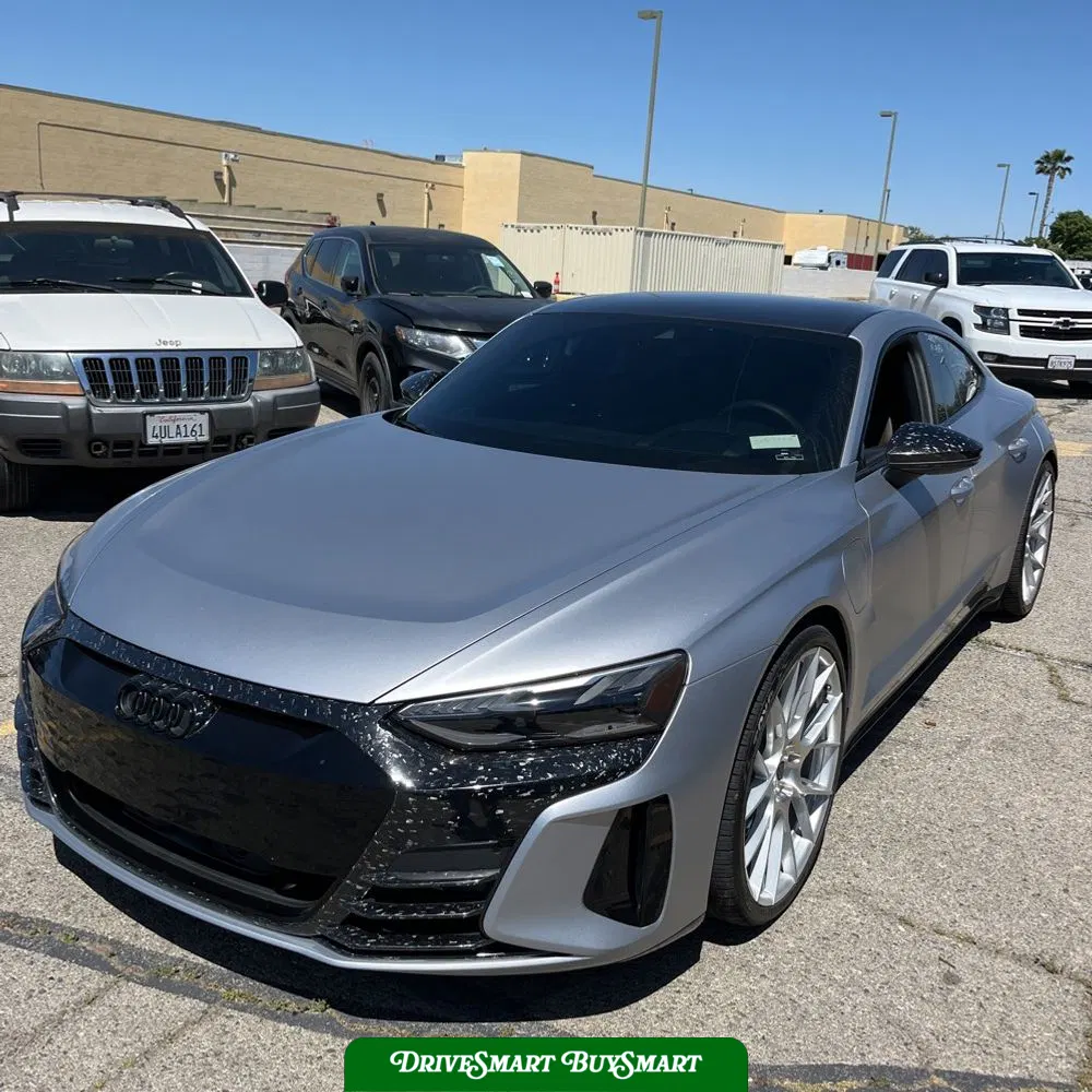 2024 Audi e-tron GT Premium Plus