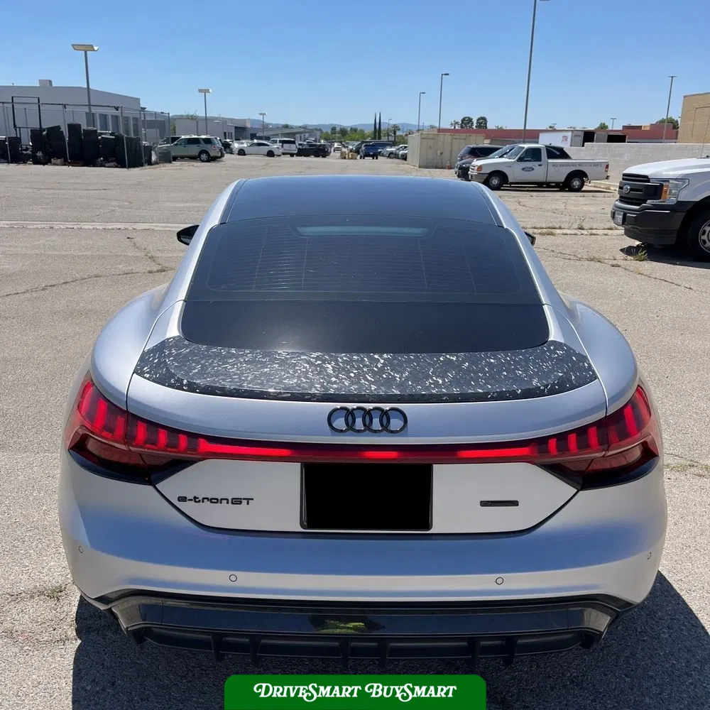 2024 Audi e-tron GT Premium Plus