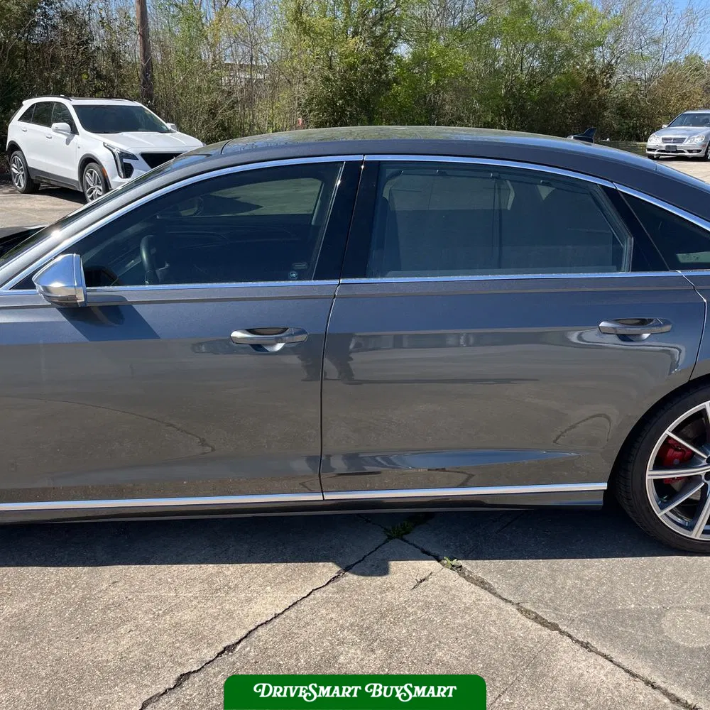 2022 Audi S8
