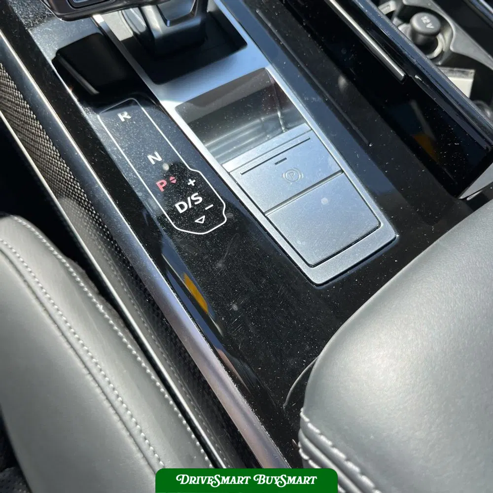 2022 Audi S8