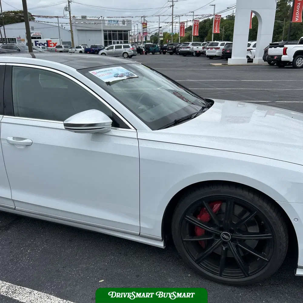 2023 Audi S8