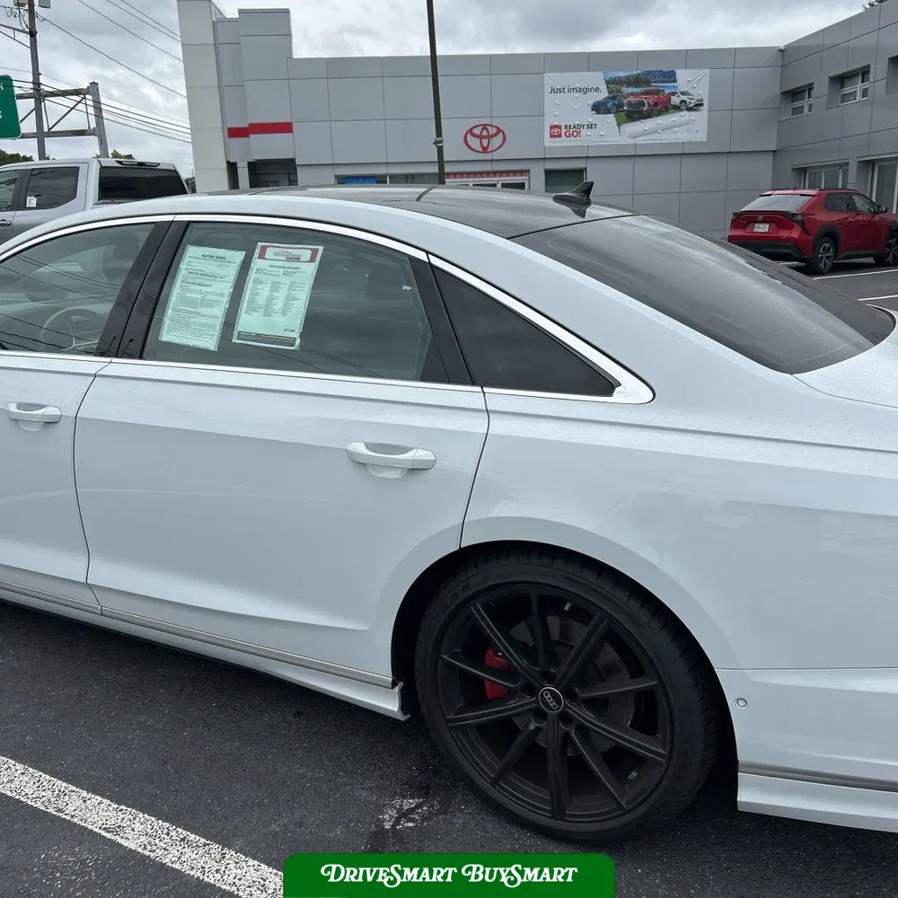 2023 Audi S8