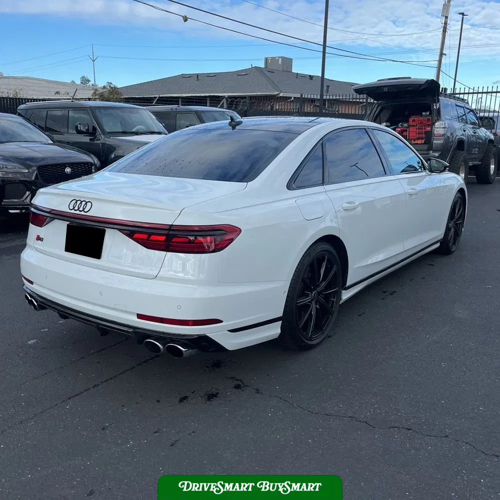 2024 Audi S8 Base