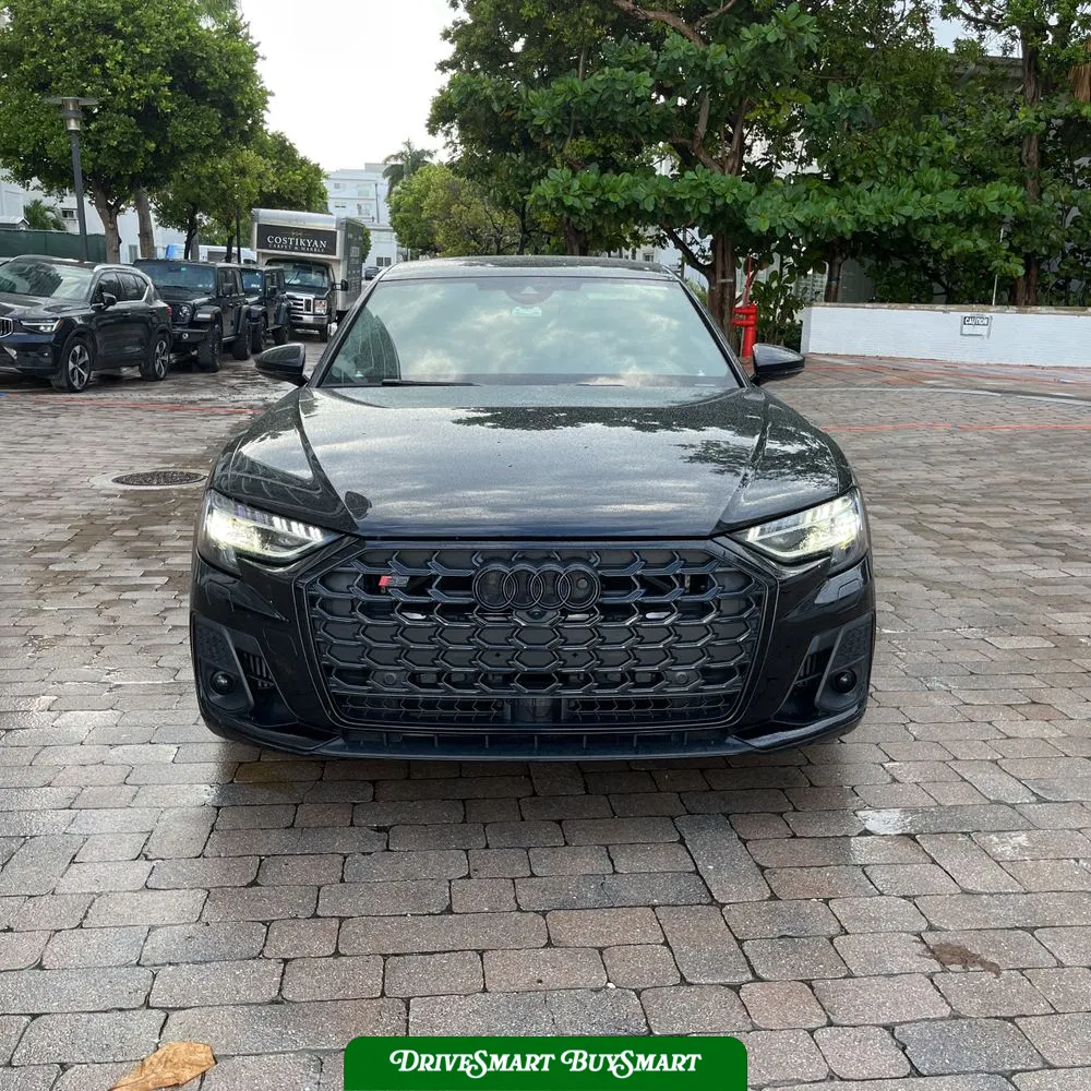 2023 Audi S8
