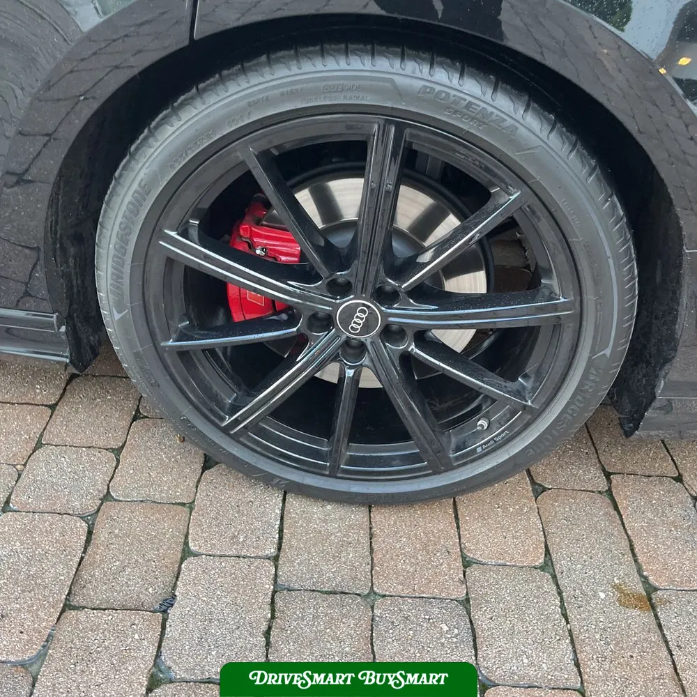 2023 Audi S8