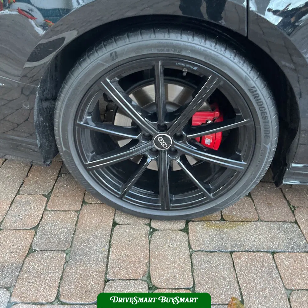 2023 Audi S8