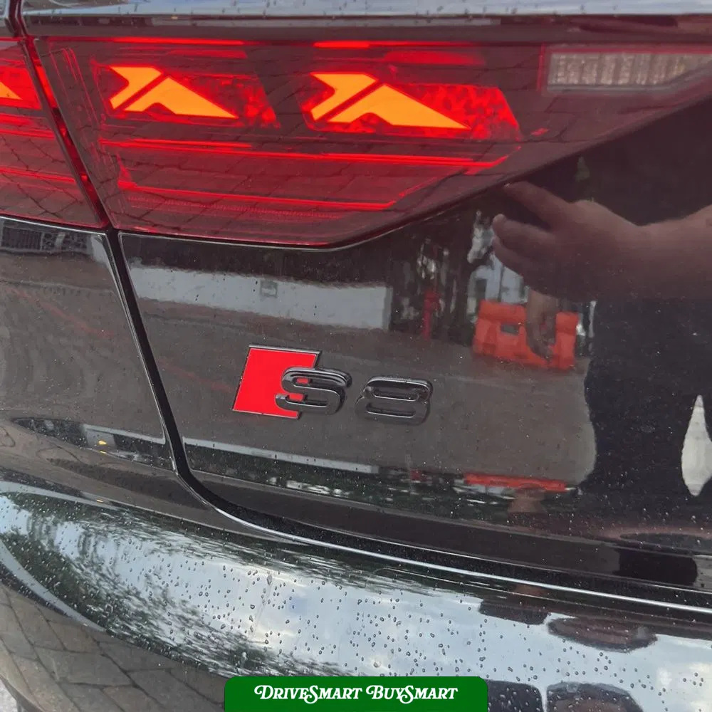 2023 Audi S8