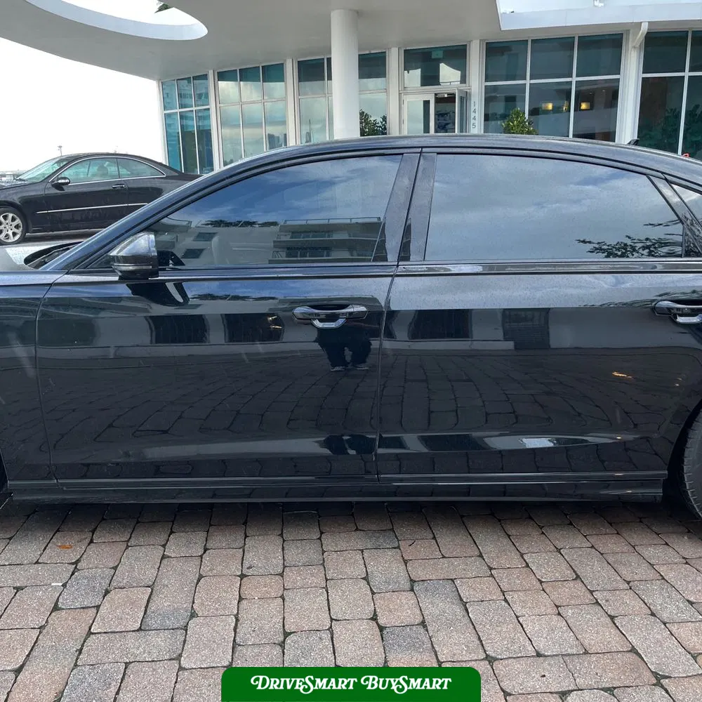 2023 Audi S8
