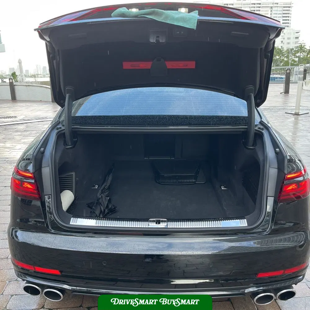2023 Audi S8