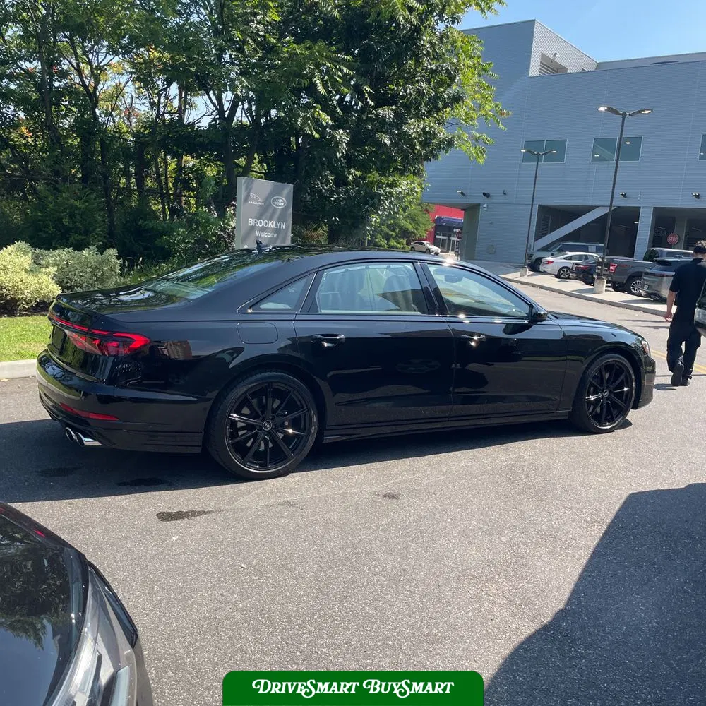 2024 Audi S8 Base
