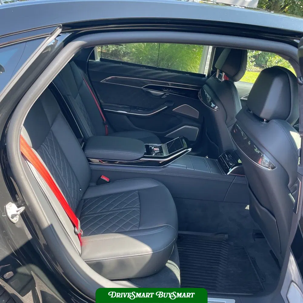 2024 Audi S8 Base