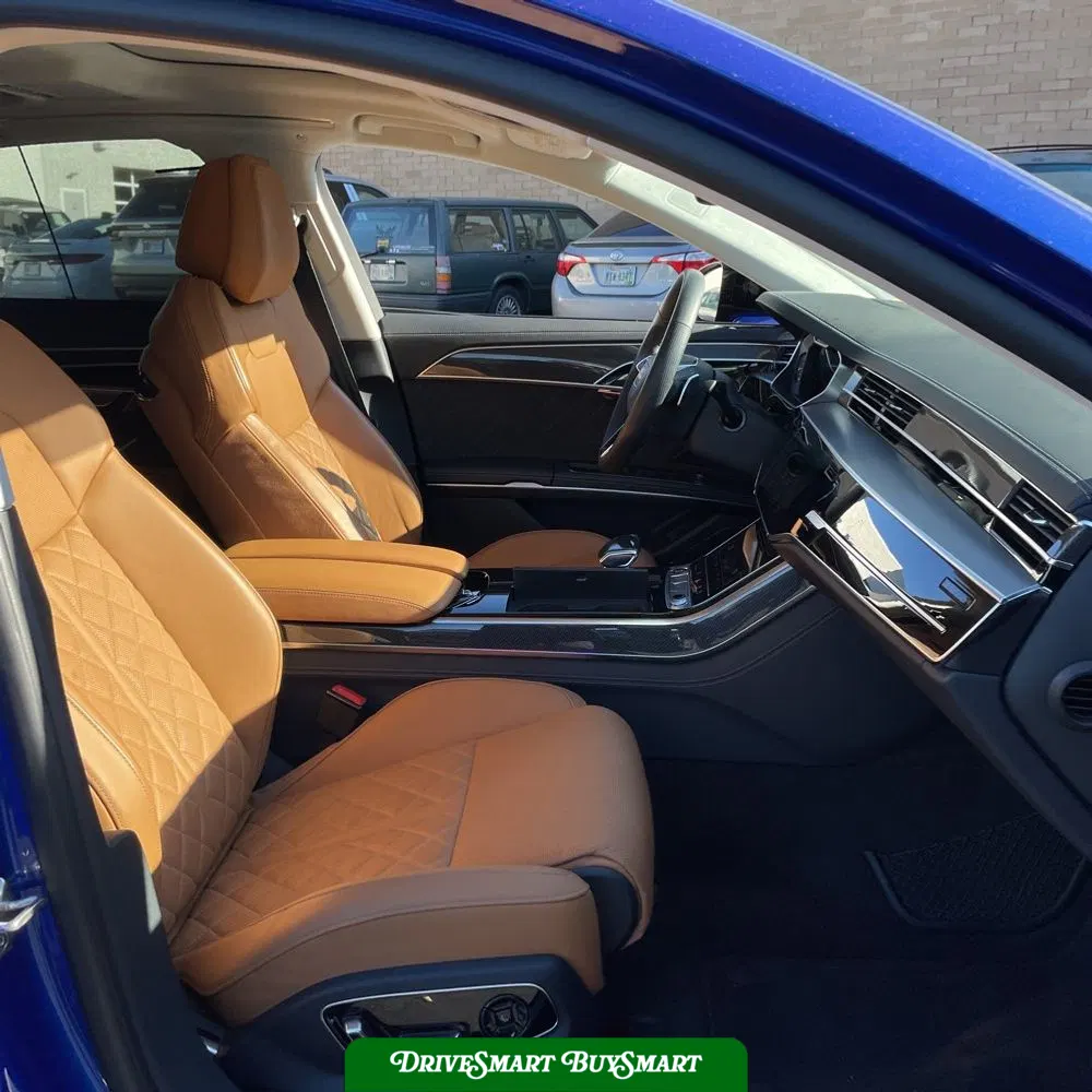 2023 Audi S8