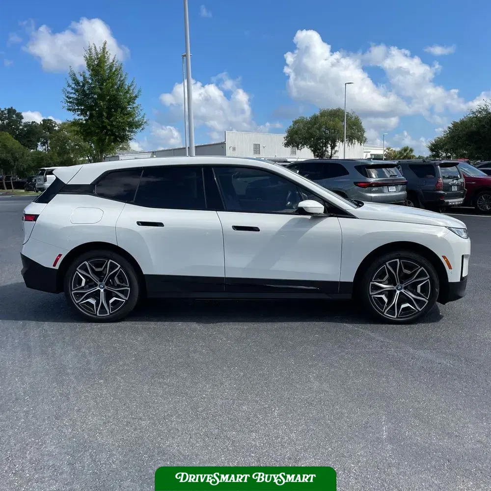 2024 BMW iX xDrive50