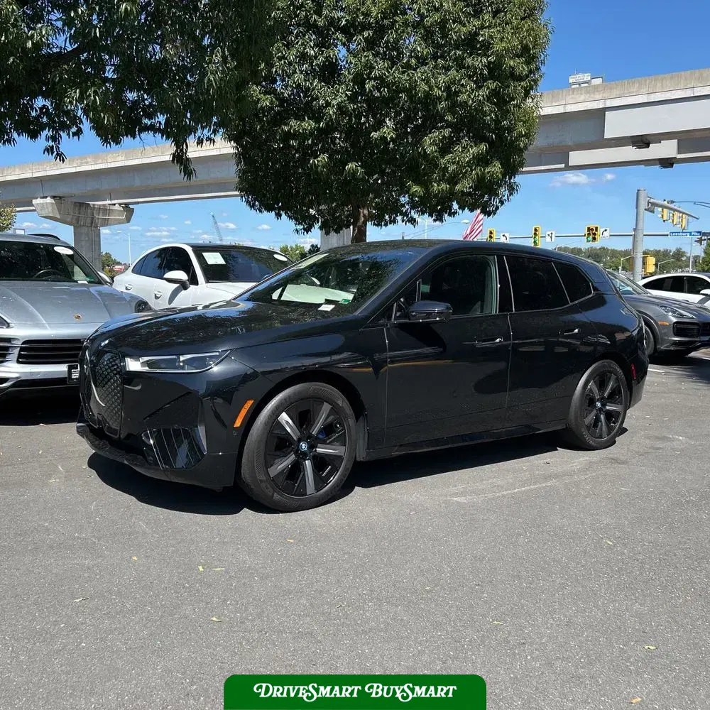 2025 BMW iX xDrive50