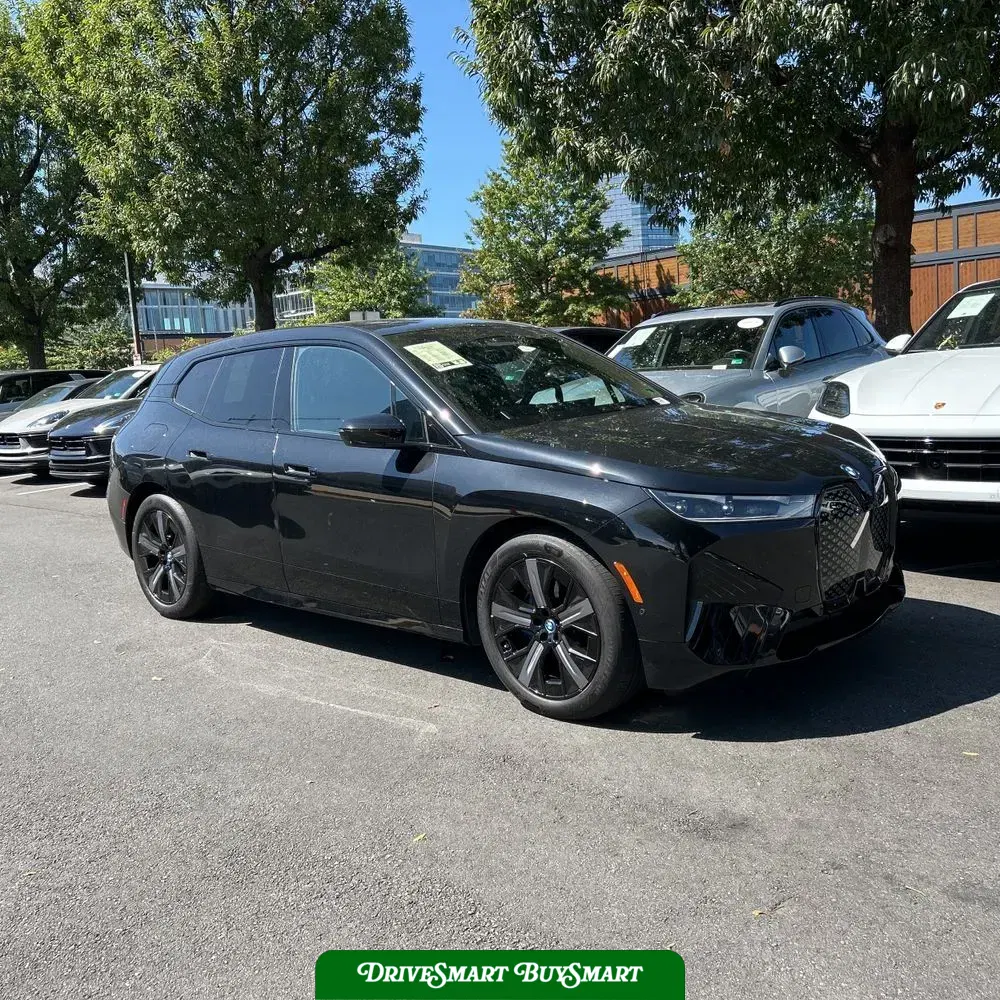 2025 BMW iX xDrive50
