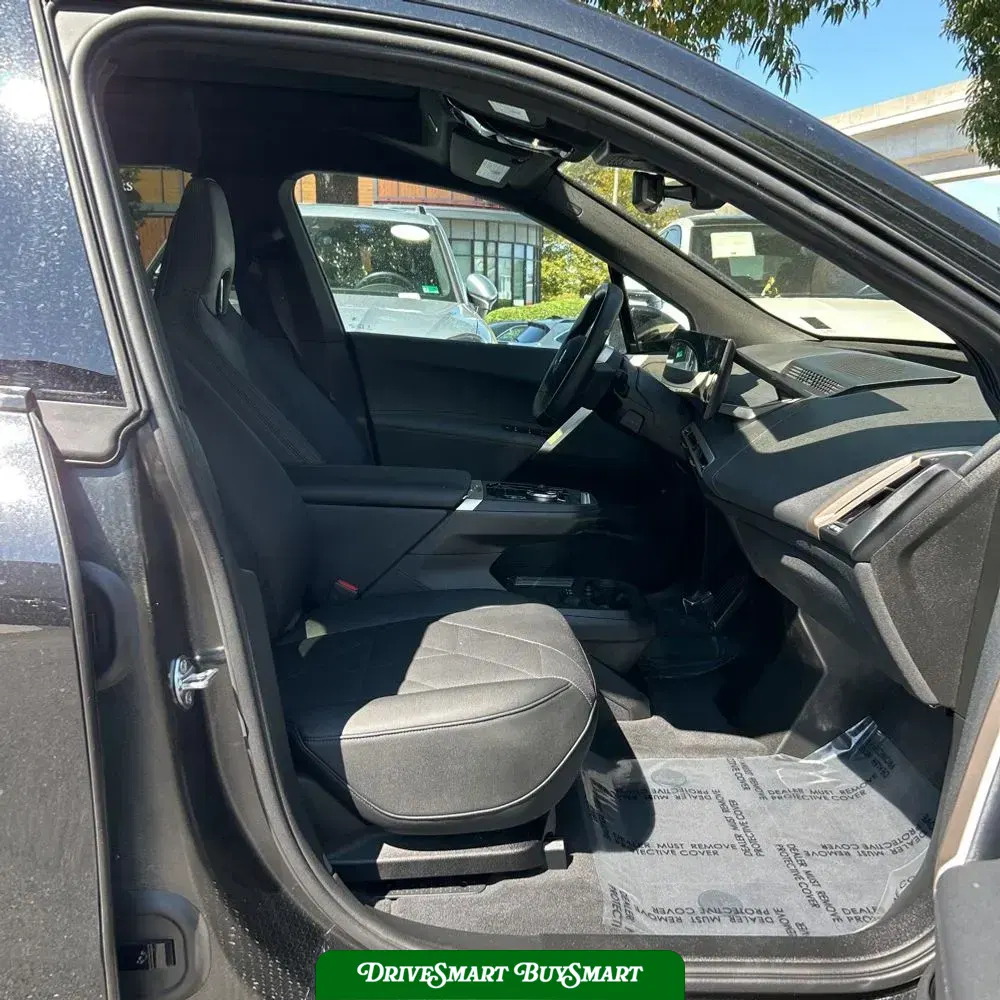 2025 BMW iX xDrive50