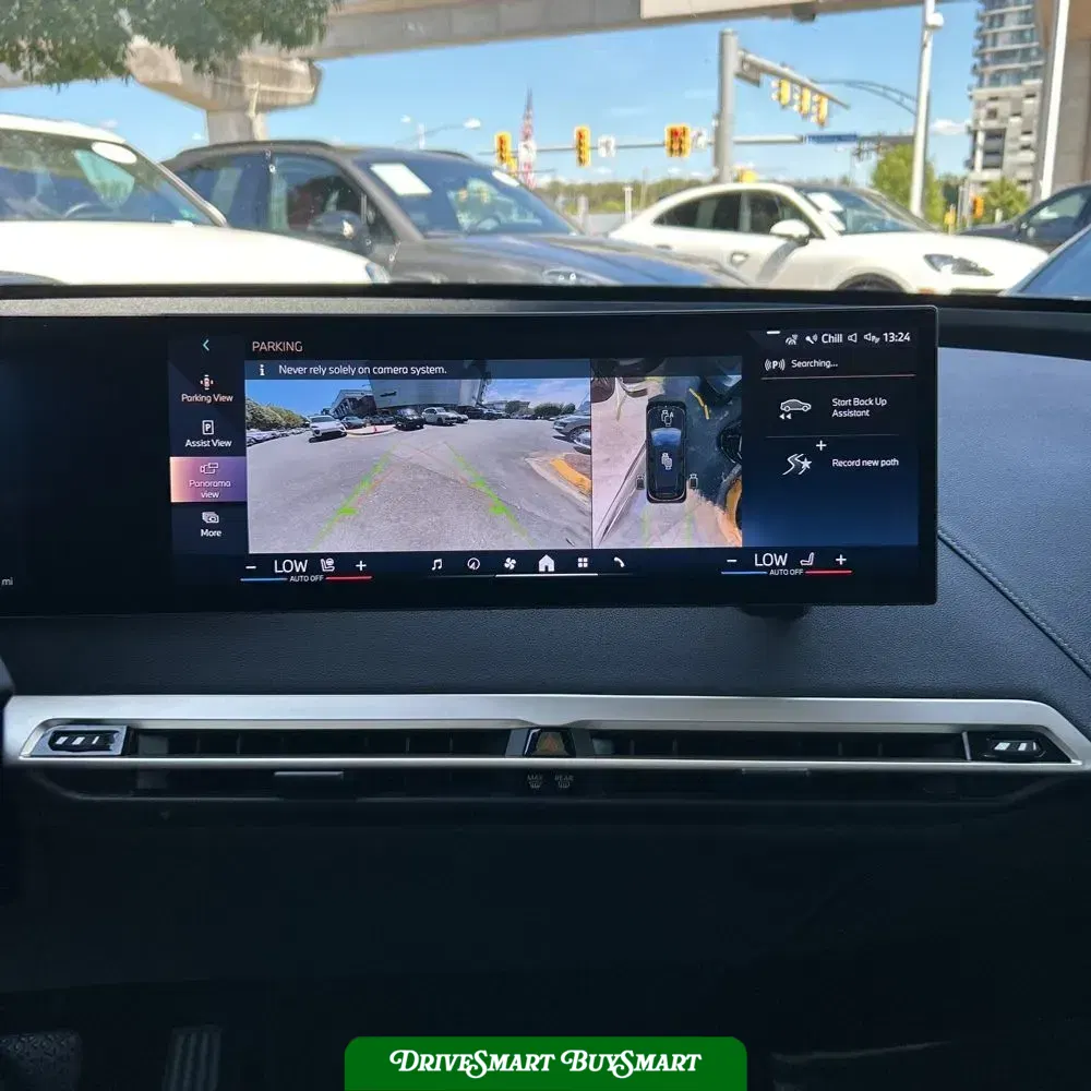 2025 BMW iX xDrive50