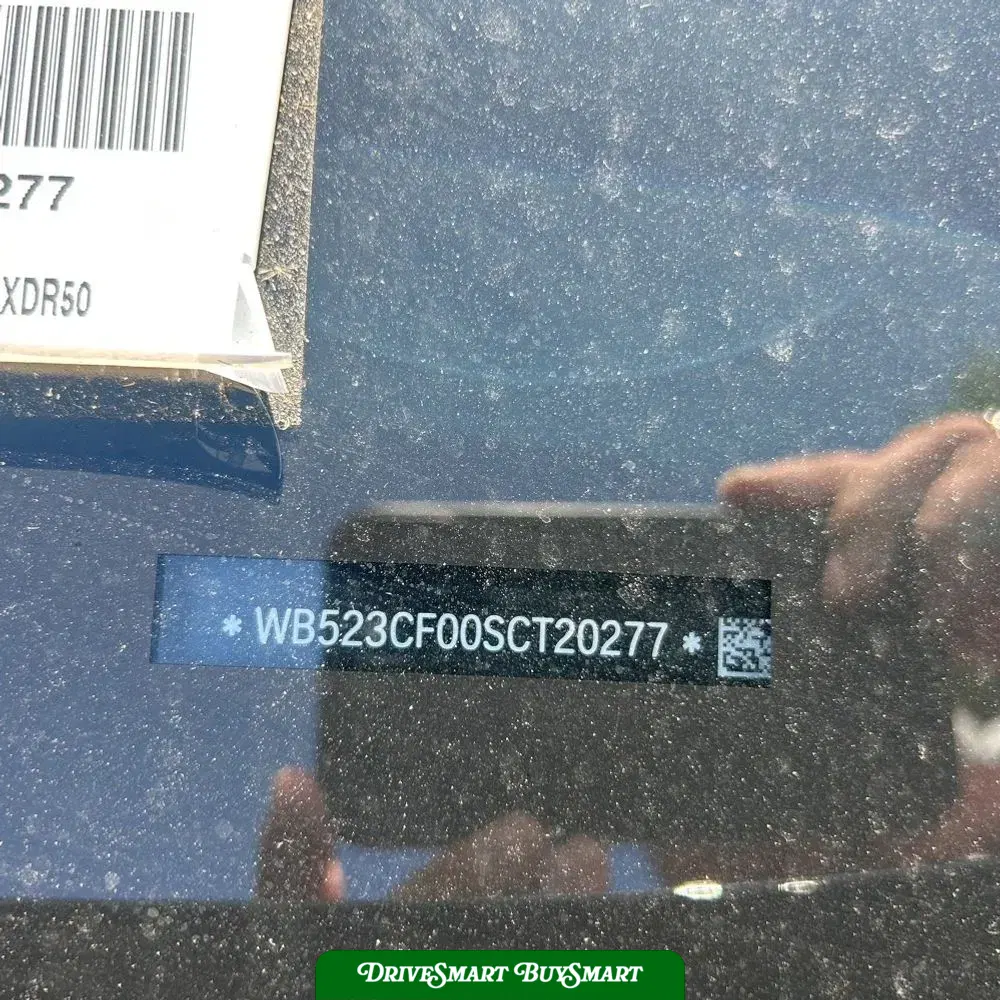 2025 BMW iX xDrive50