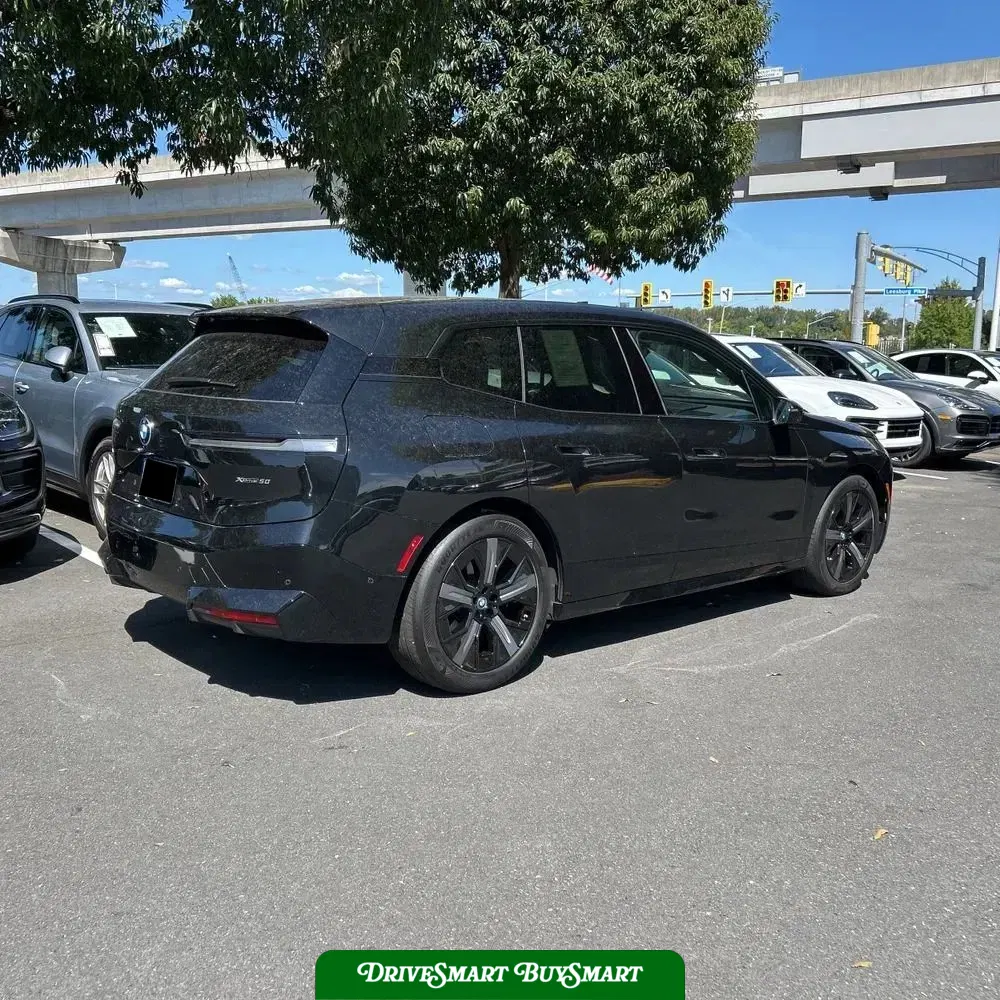2025 BMW iX xDrive50