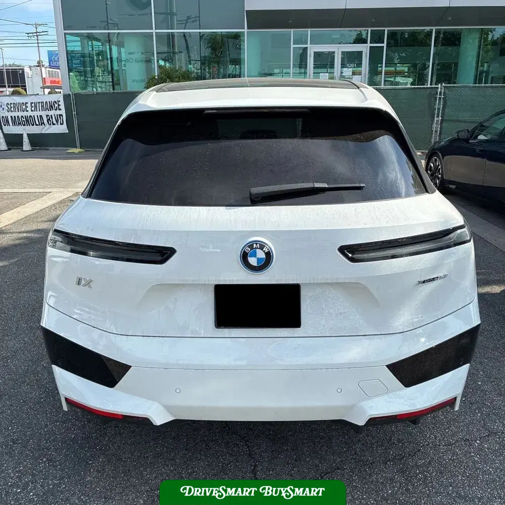 2024 BMW iX xDrive50