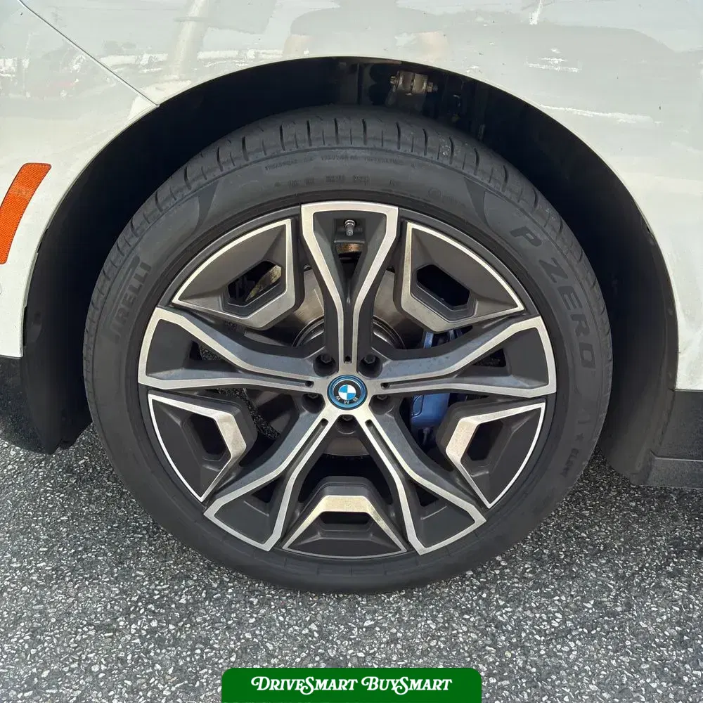 2024 BMW iX xDrive50