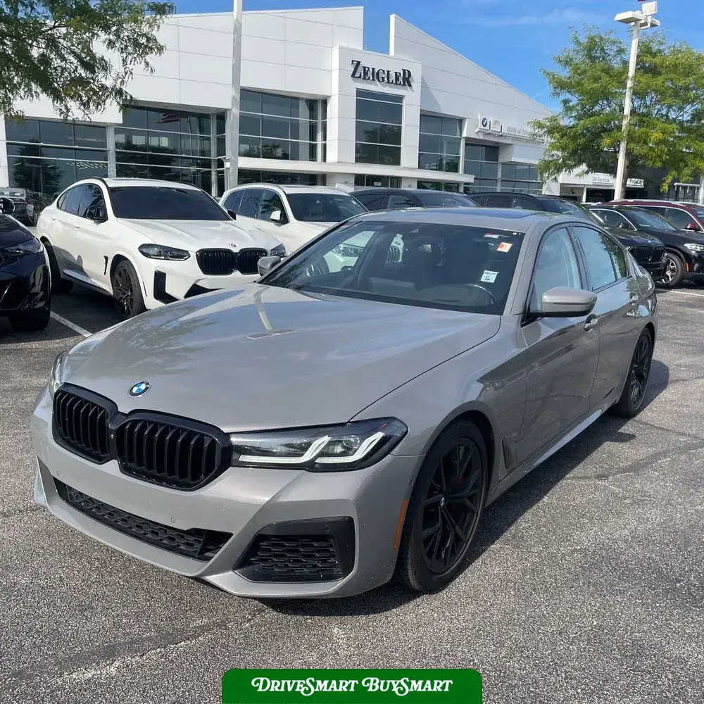 2022 BMW 5-Series M550xi