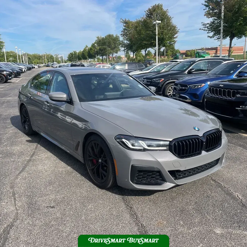 2022 BMW 5-Series M550xi