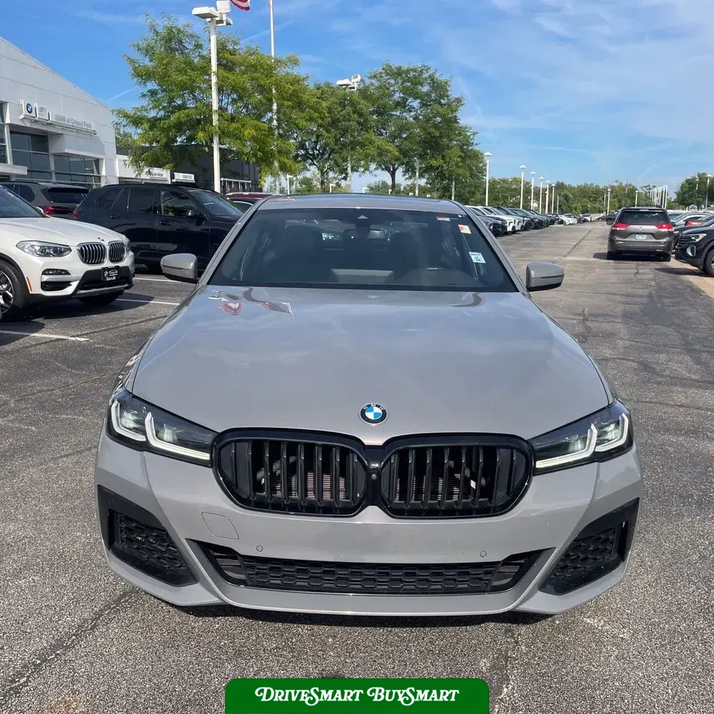 2022 BMW 5-Series M550xi