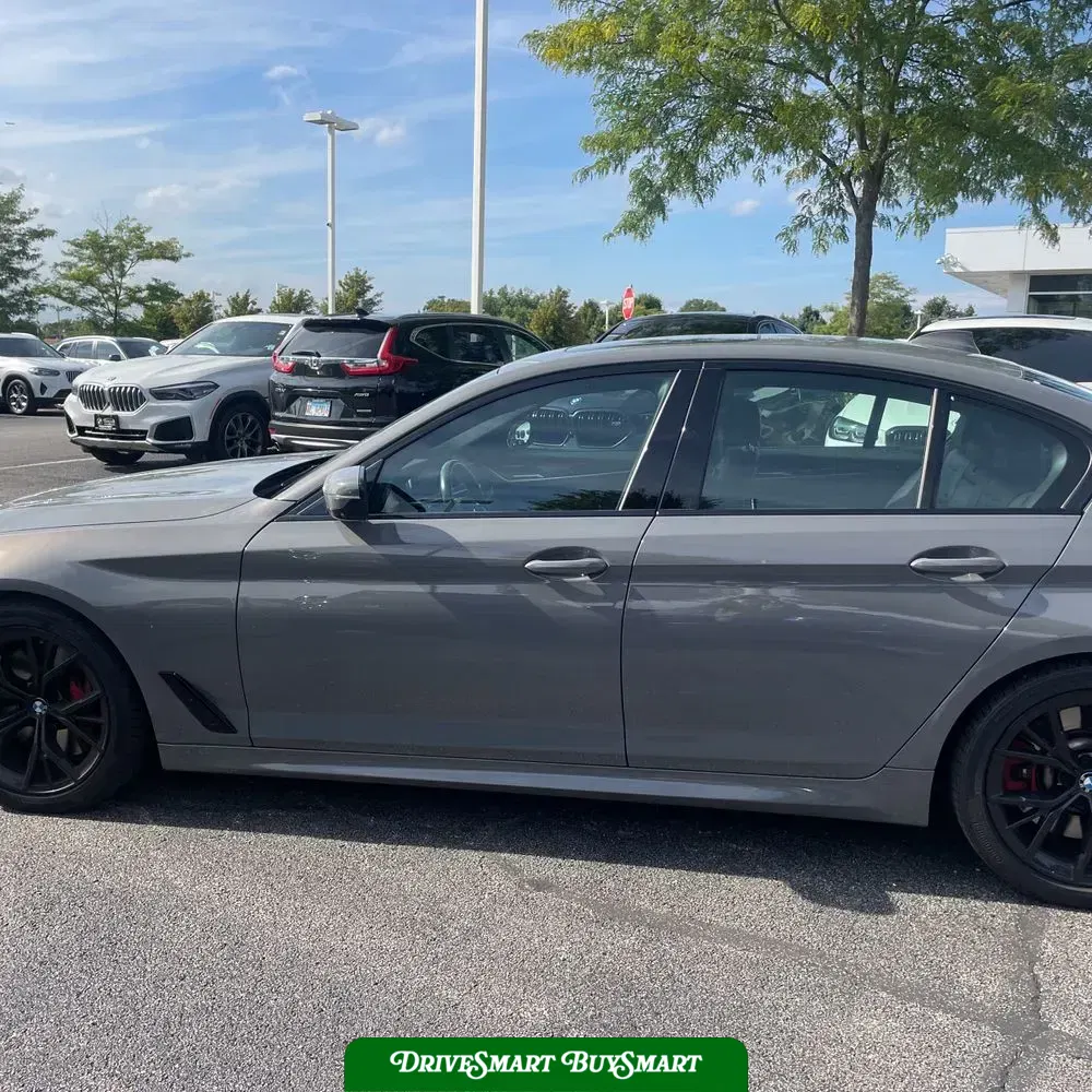 2022 BMW 5-Series M550xi