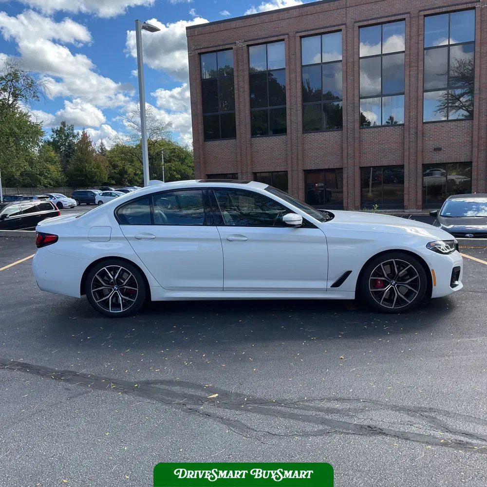 2023 BMW 5-Series M550xi
