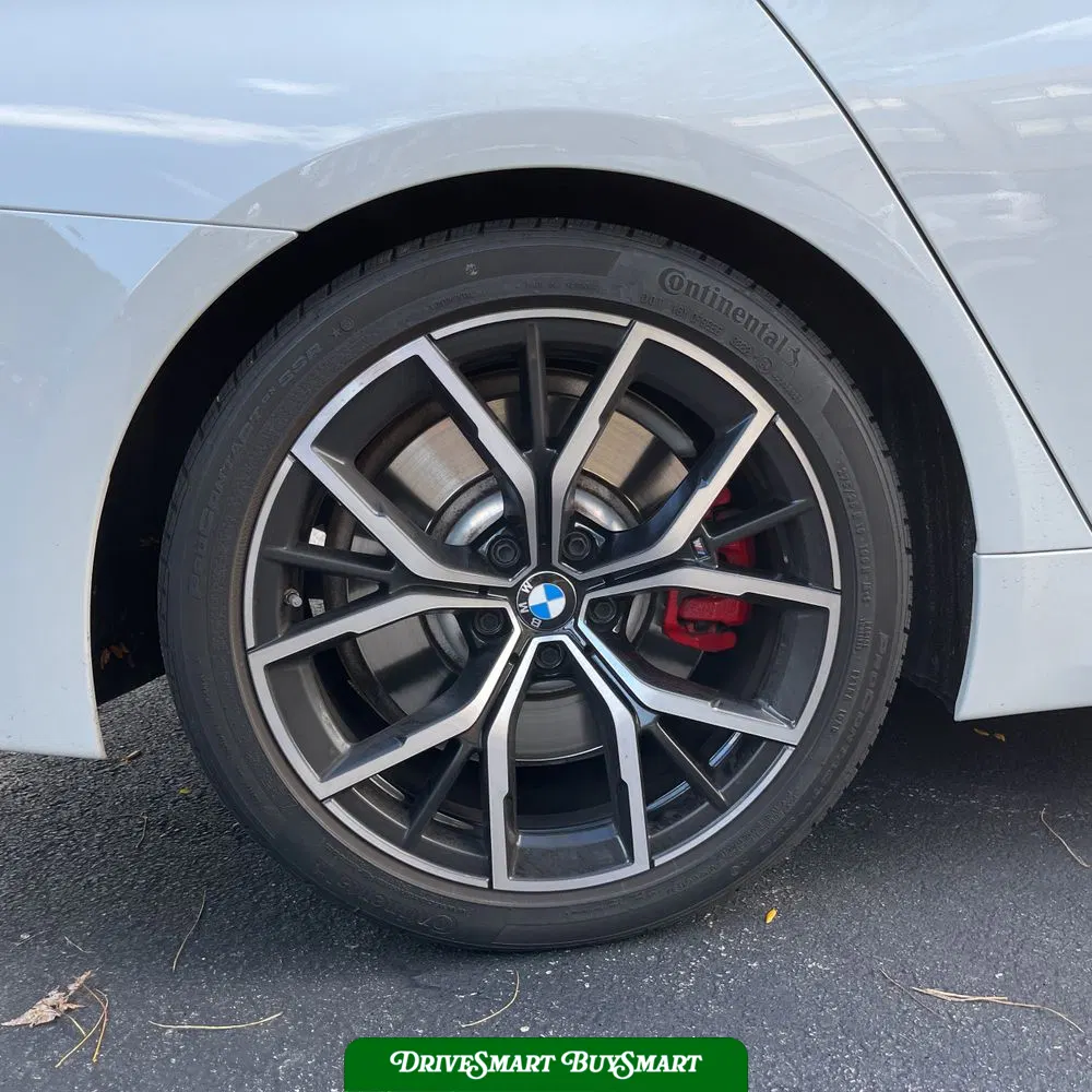 2023 BMW 5-Series M550xi