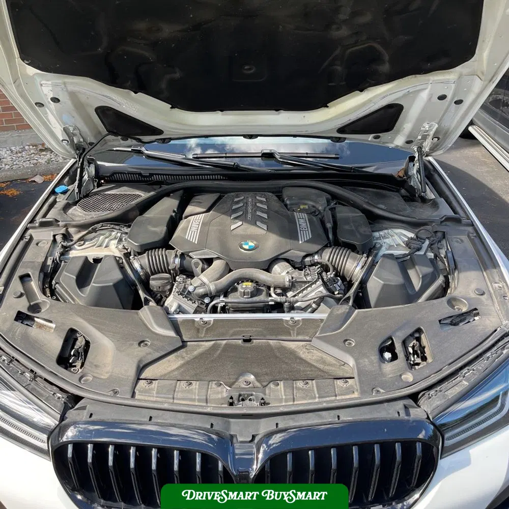2023 BMW 5-Series M550xi