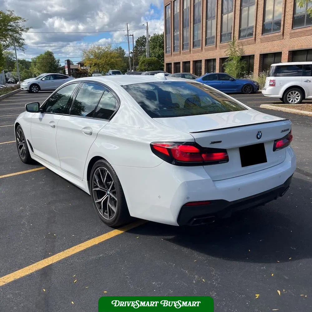 2023 BMW 5-Series M550xi