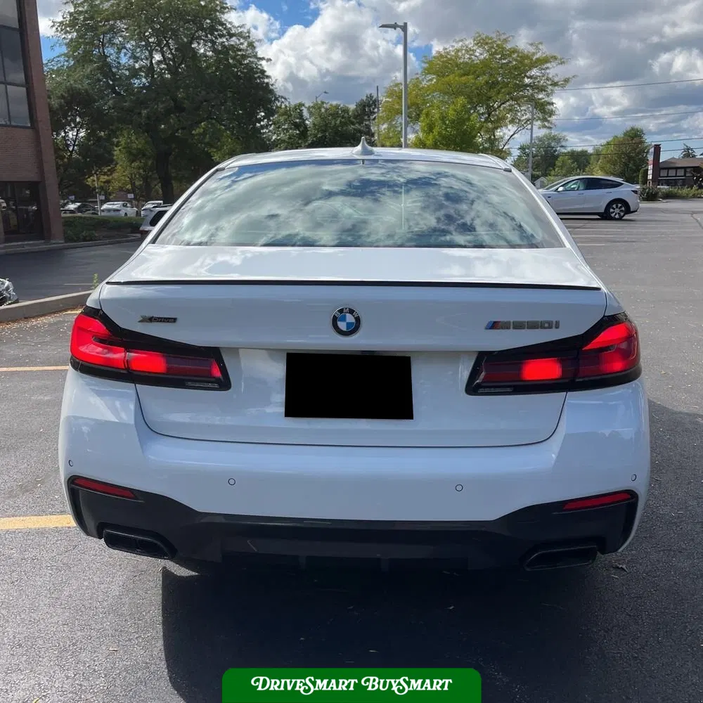 2023 BMW 5-Series M550xi