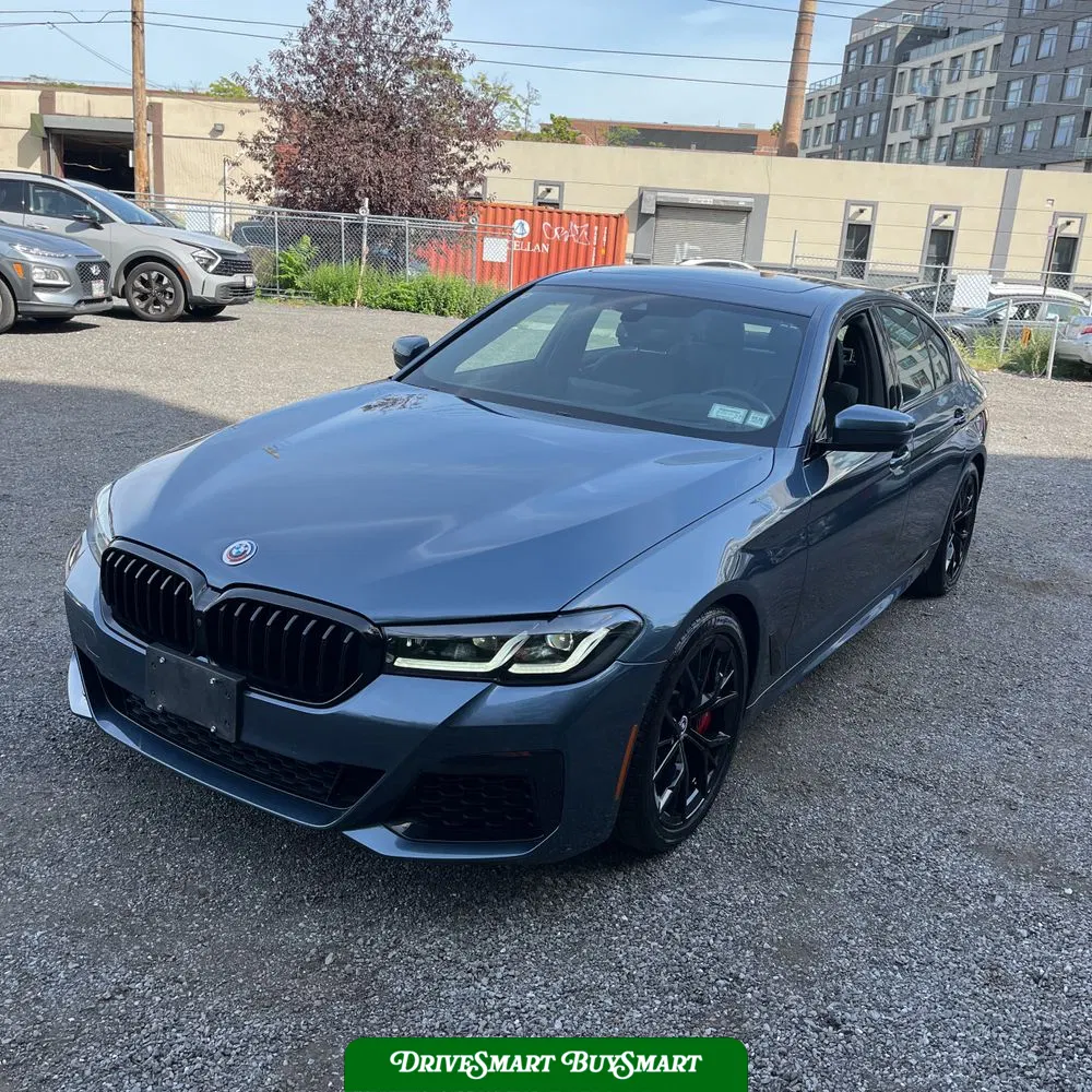 2023 BMW 5-Series M550xi